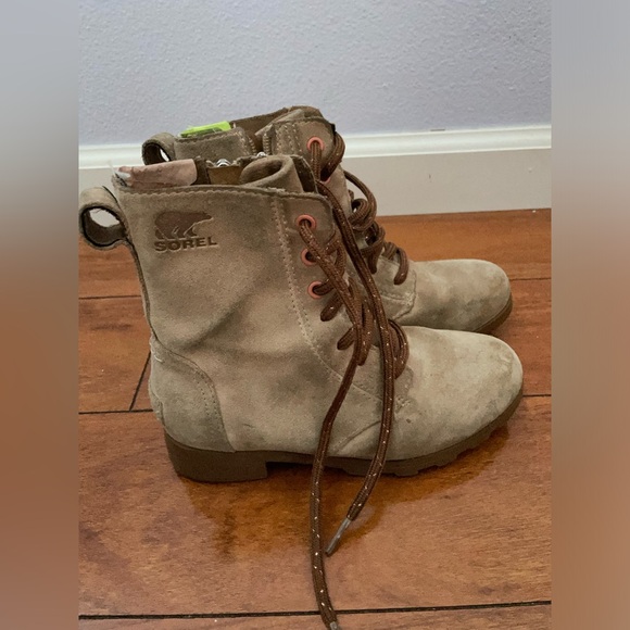 Brown sorel boots - Picture 4 of 6